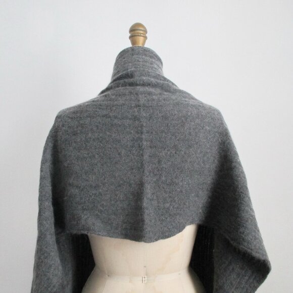 Angora Wool Blend Shawl Scarf Grey Ribbed Texture Vintage Hong Kong - Picture 6 of 7